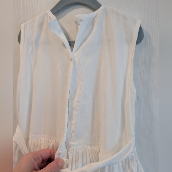 STRASBURG Girls Elegant Smocked Embroidered White Sleeveless Dress Size 10 - Picture 7 of 11